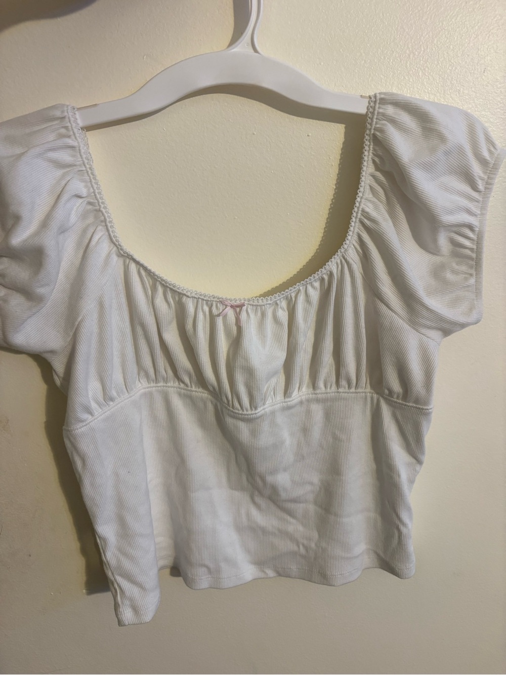 Aeropostale White Ribbed Puff Sleeve Crop Top